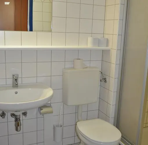 コルピングハウス ホステル *